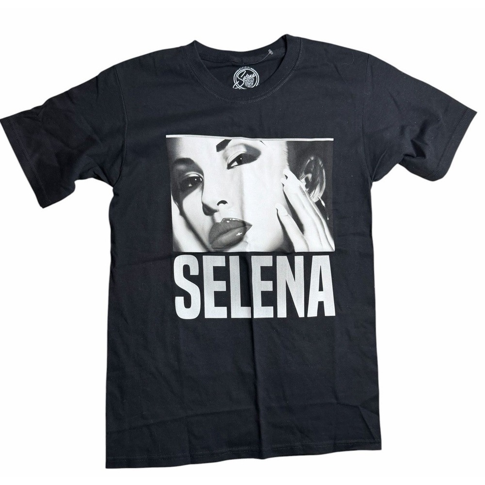 Official Selena Quintanilla T Shirt Womens M Black Portrait Graphic Cut Neck